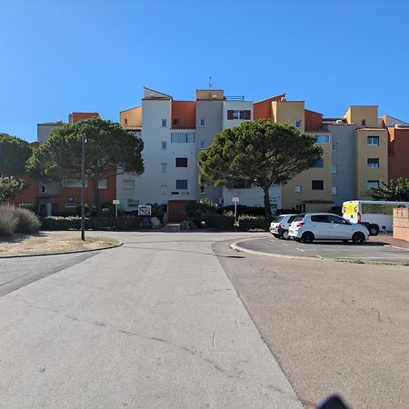 Studio Avec Vue Sublime Sur L'Etang Et Les Montagnes Catalanes Le Barcares Bagian luar foto
